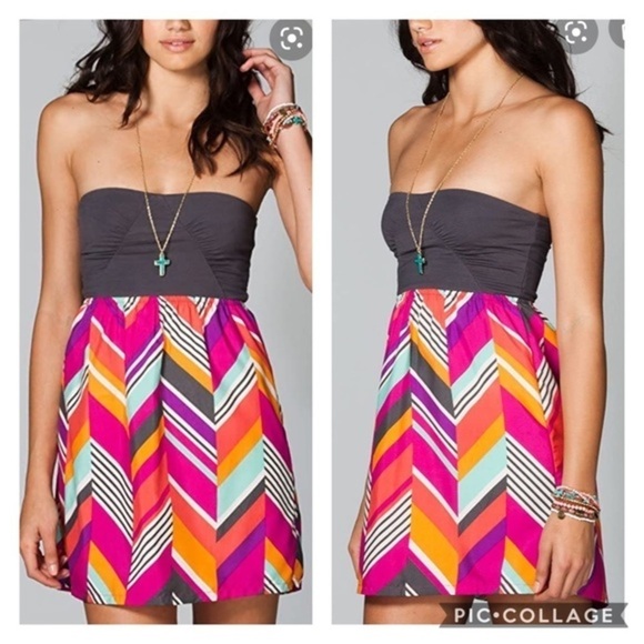 NWOT Roxy Strapless Savage Dress - Picture 1 of 8